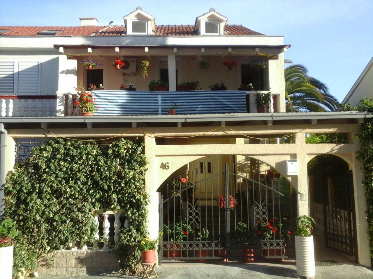 Apartment Sandra بودفا الغرفة الصورة